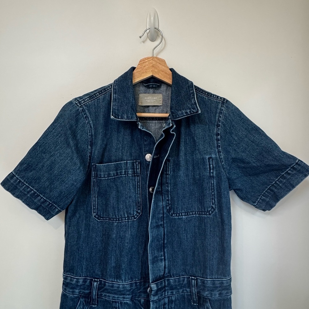 Everlane The Denim Coverall Short-Sleeve Denim Jumpsuit - Picture 4 of 4